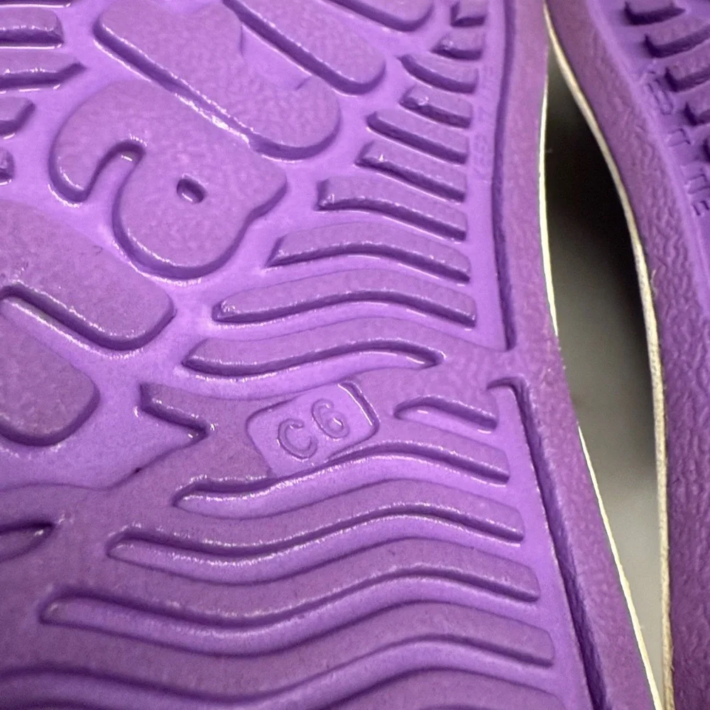 NATIVE Jefferson Purple Waterproof SlipOn Shoes Size C6